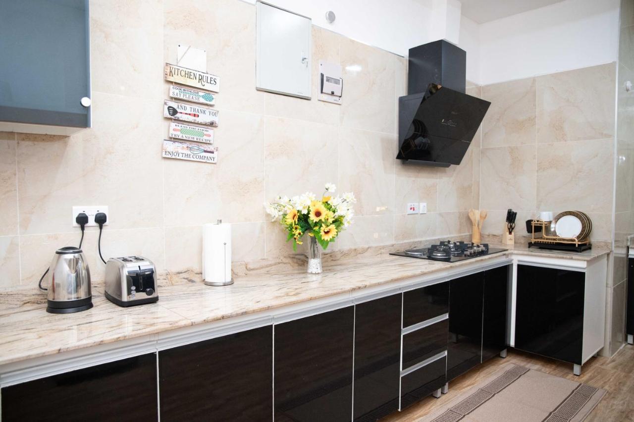 Kay'S Comfort Place Lekki Esterno foto